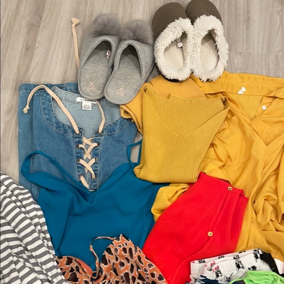 Bundle - Picture 3 of 4